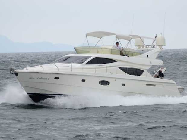 yacht for rent pattaya